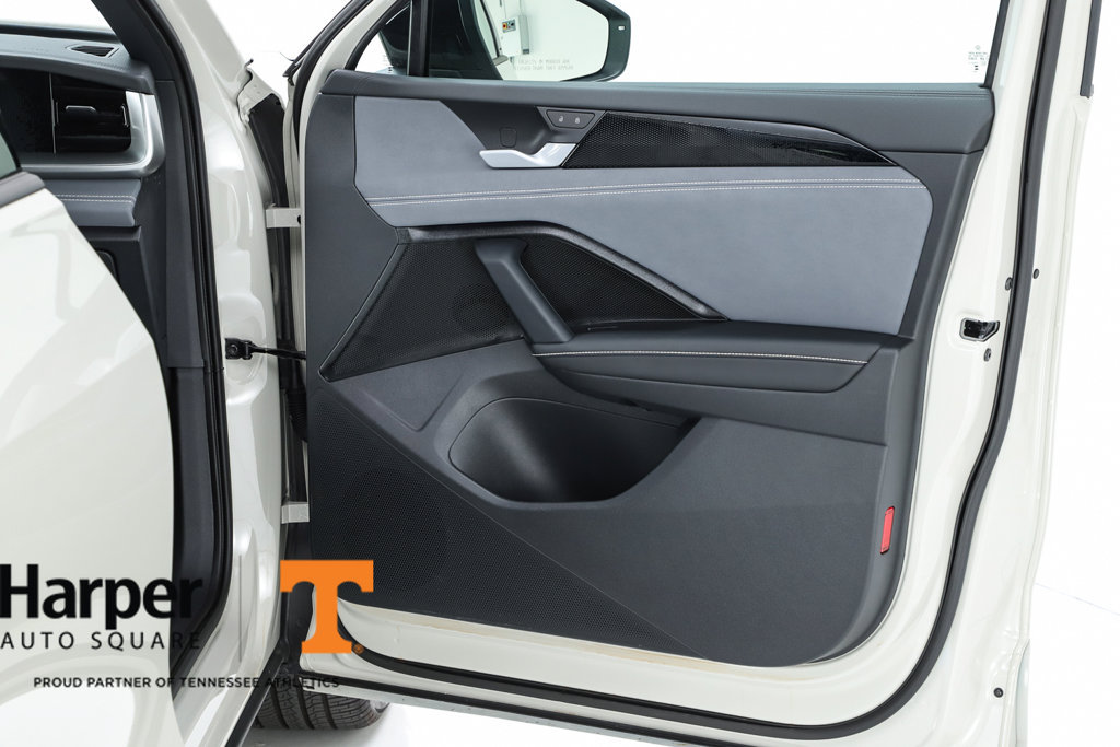 New 2025 Volkswagen Tiguan SE R-Line FWD image 32