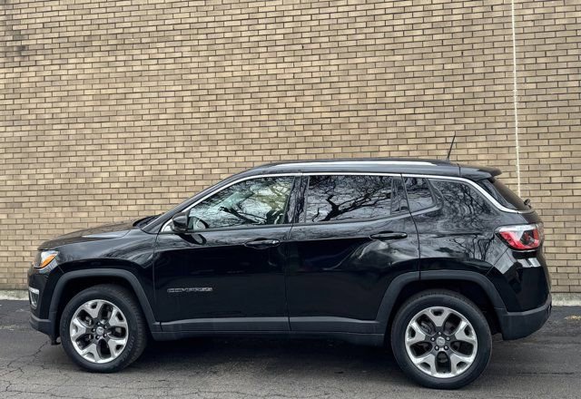 Used 2019 Jeep Compass Limited image 25