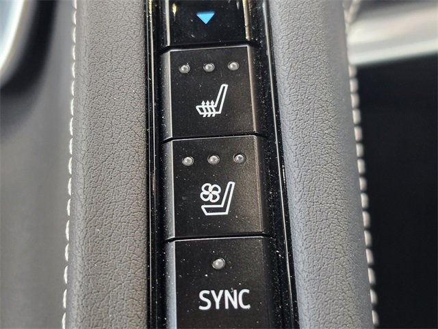 Certified 2024 Chevrolet Corvette Stingray Preferred Cpe w/ 2LT image 25