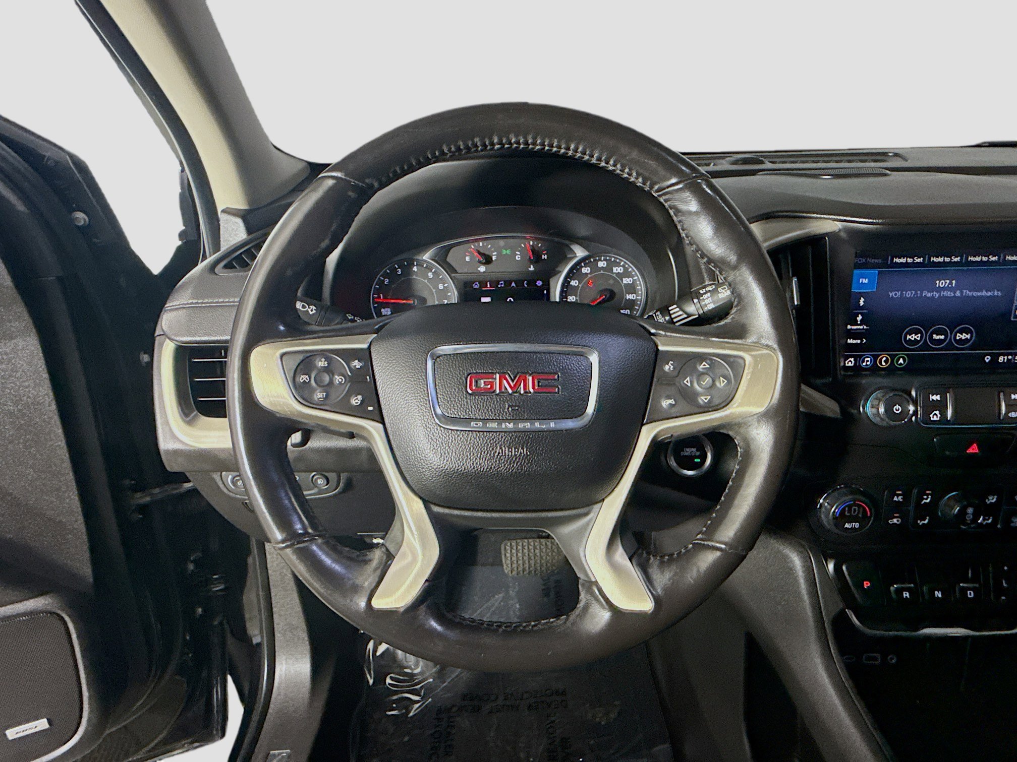 Used 2019 GMC Terrain Denali w/ Advanced Safety Package image 13