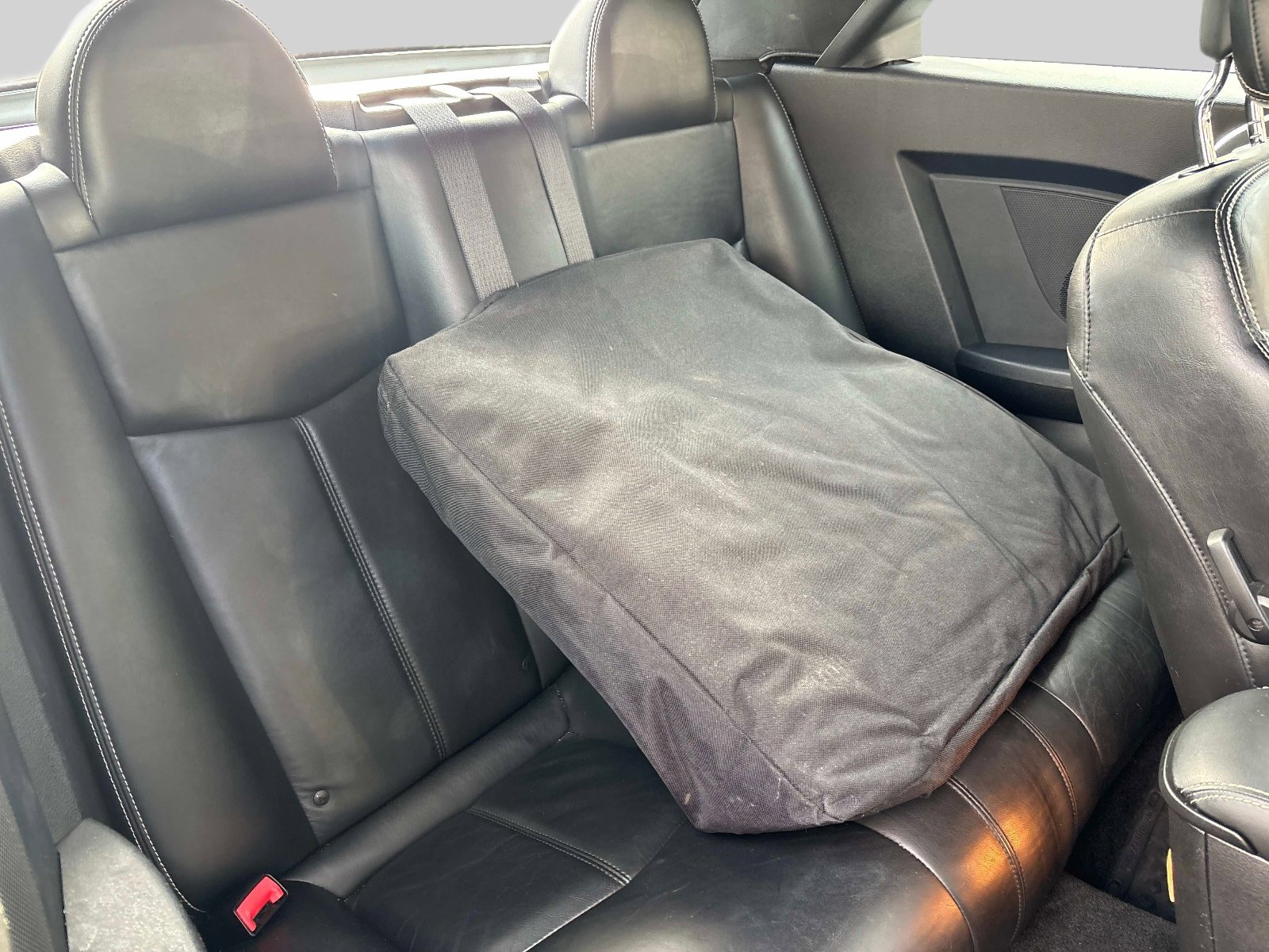 Used 2011 Chrysler 200 Limited image 13