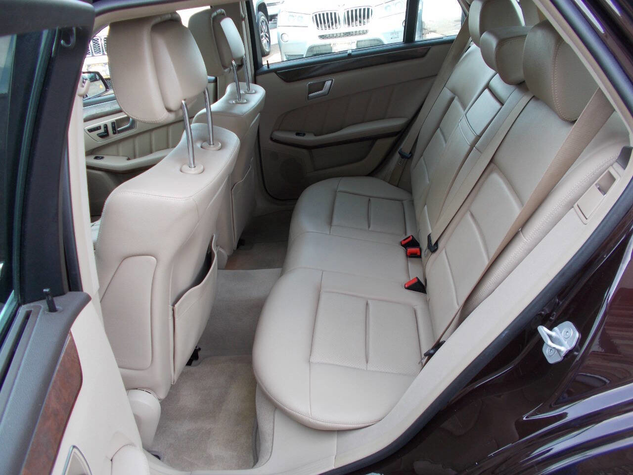 Used 2013 Mercedes-Benz E 350 4MATIC Wagon image 16