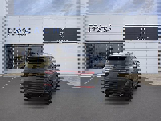 New 2026 Lincoln Corsair Premiere image 8