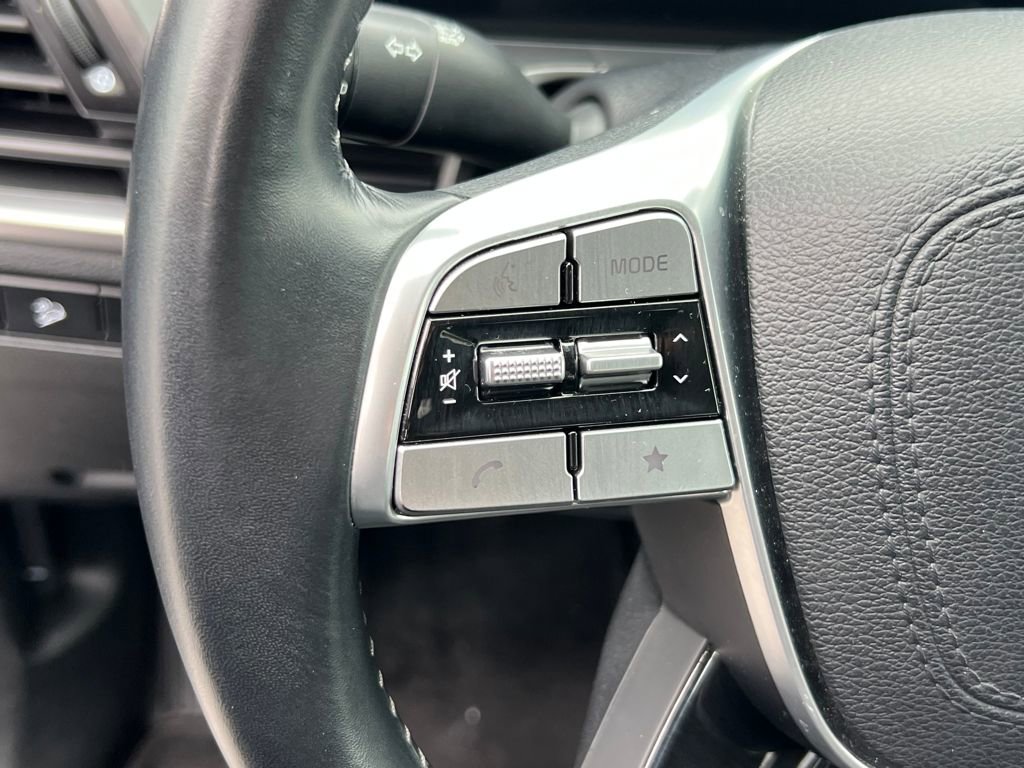 Used 2025 Kia Telluride S image 22