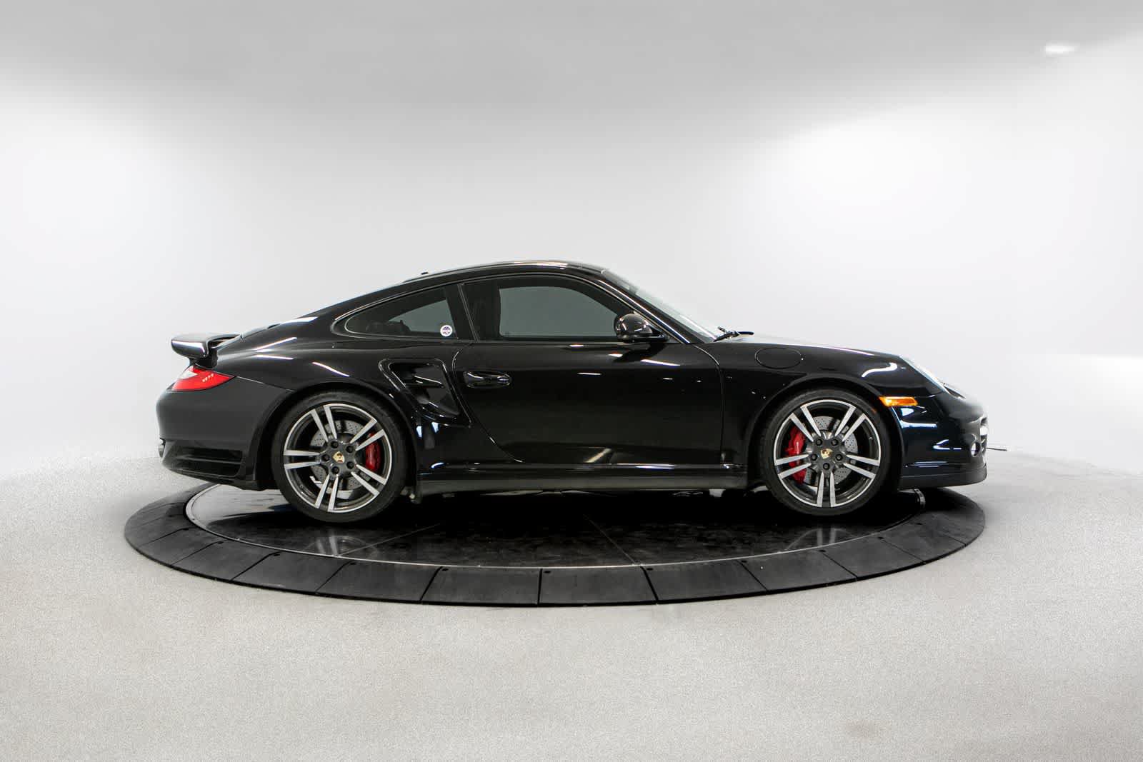 Used 2011 Porsche 911 Turbo AWD/4WD image 8