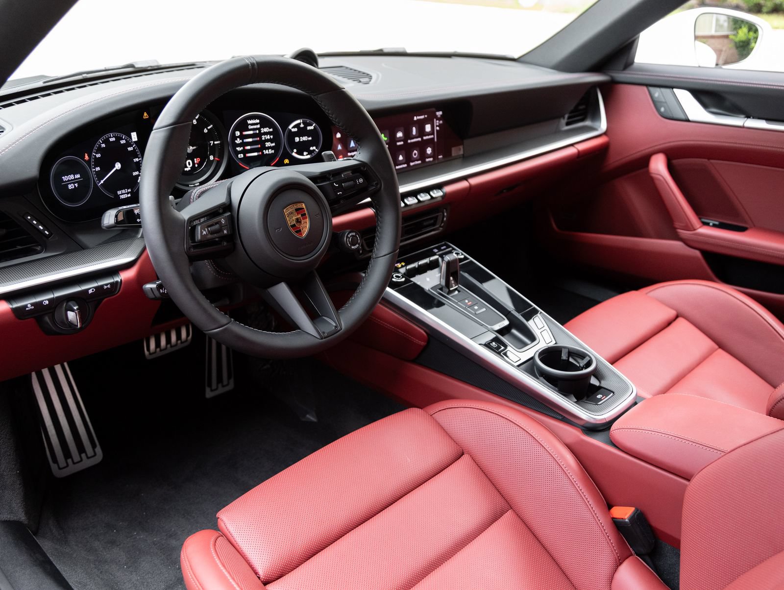 Certified 2024 Porsche 911 Carrera S RWD image 4