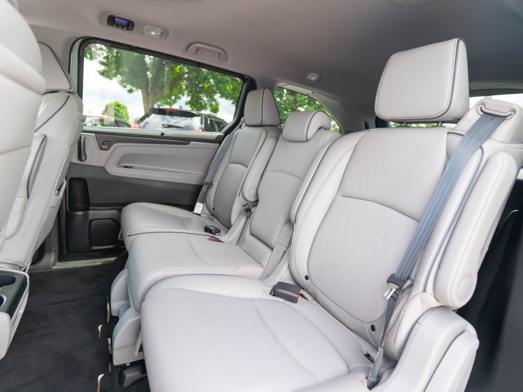 Used 2024 Honda Odyssey Elite image 41