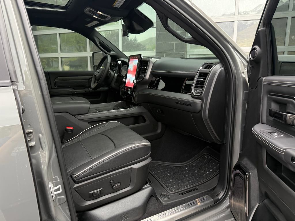 Used 2026 RAM 3500 Limited image 21