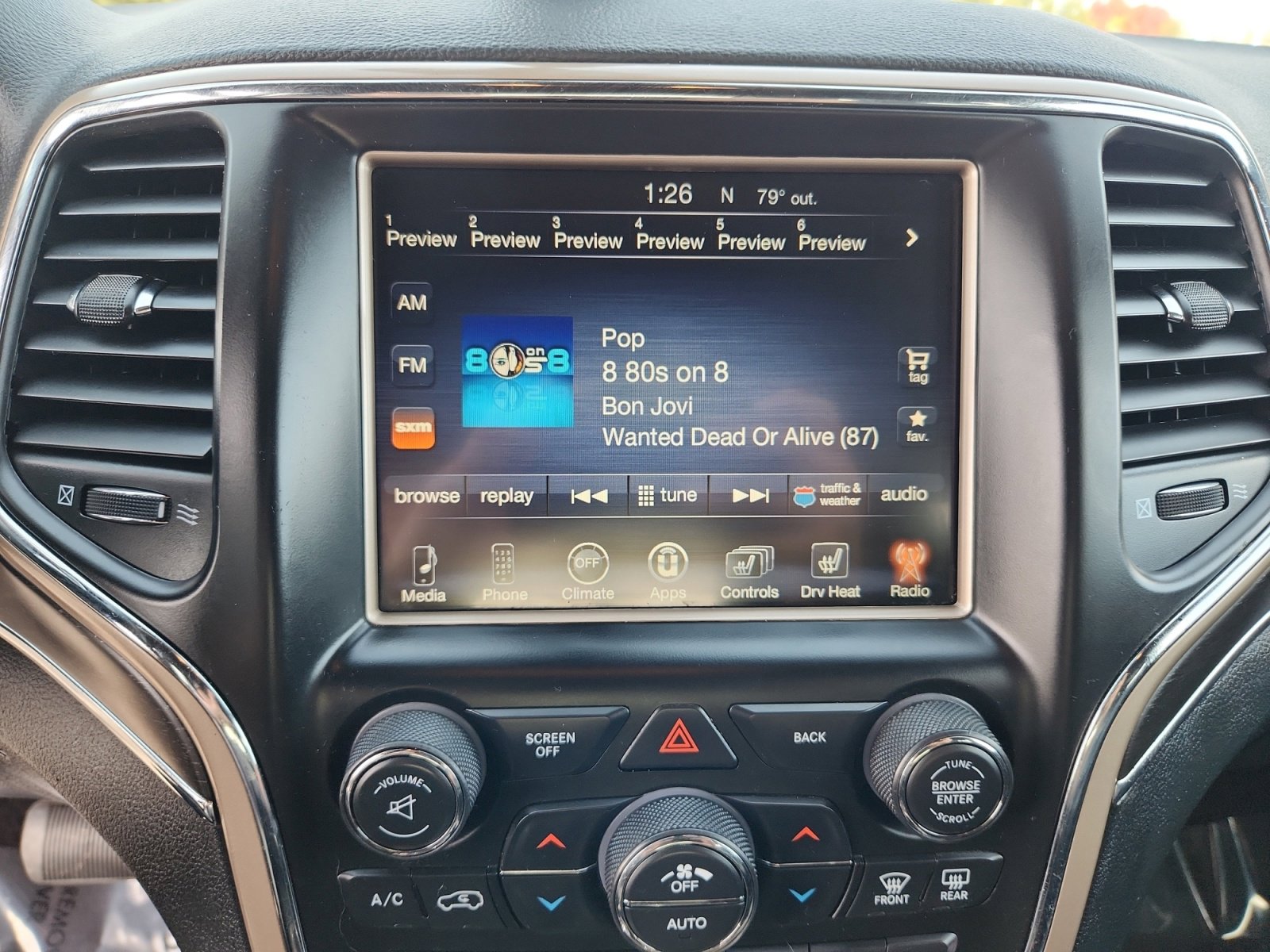 Used 2016 Jeep Grand Cherokee Limited image 28