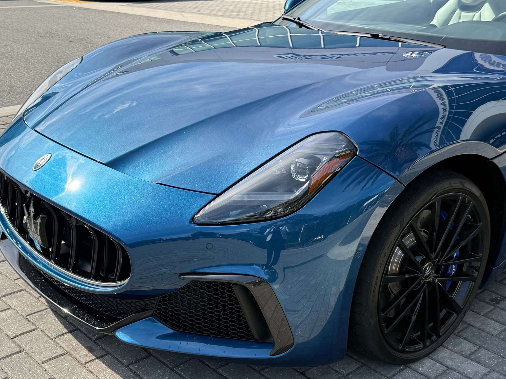 Certified 2024 Maserati GranCabrio Trofeo image 18