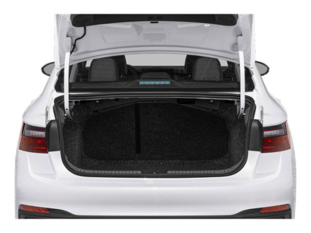 Used 2025 Volkswagen Jetta SE image 14