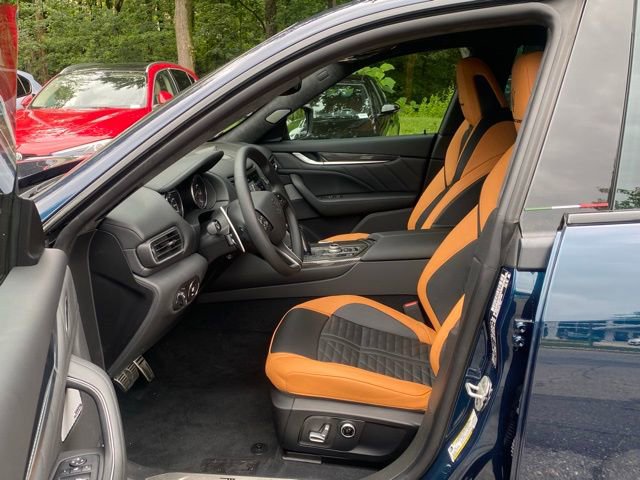 New 2024 Maserati Levante Trofeo image 21