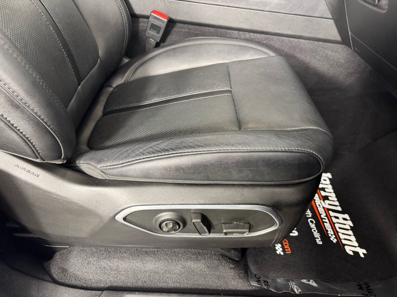 Used 2024 Jeep Wagoneer L Series II w/ Flexible Seating Group image 35