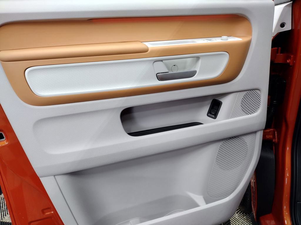 New 2025 Volkswagen ID. Buzz 1st Edition image 23