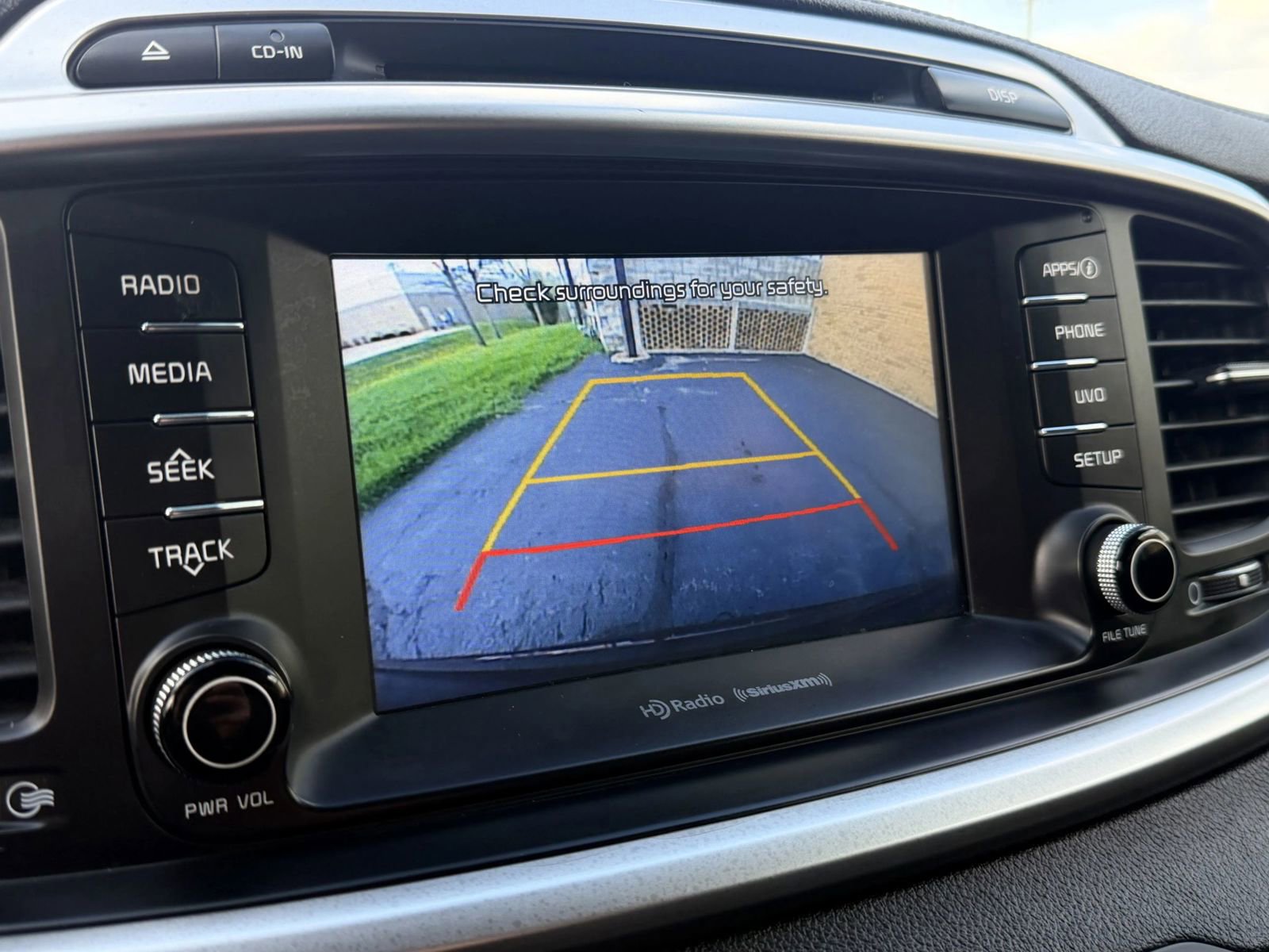 Used 2018 Kia Sorento FWD image 21