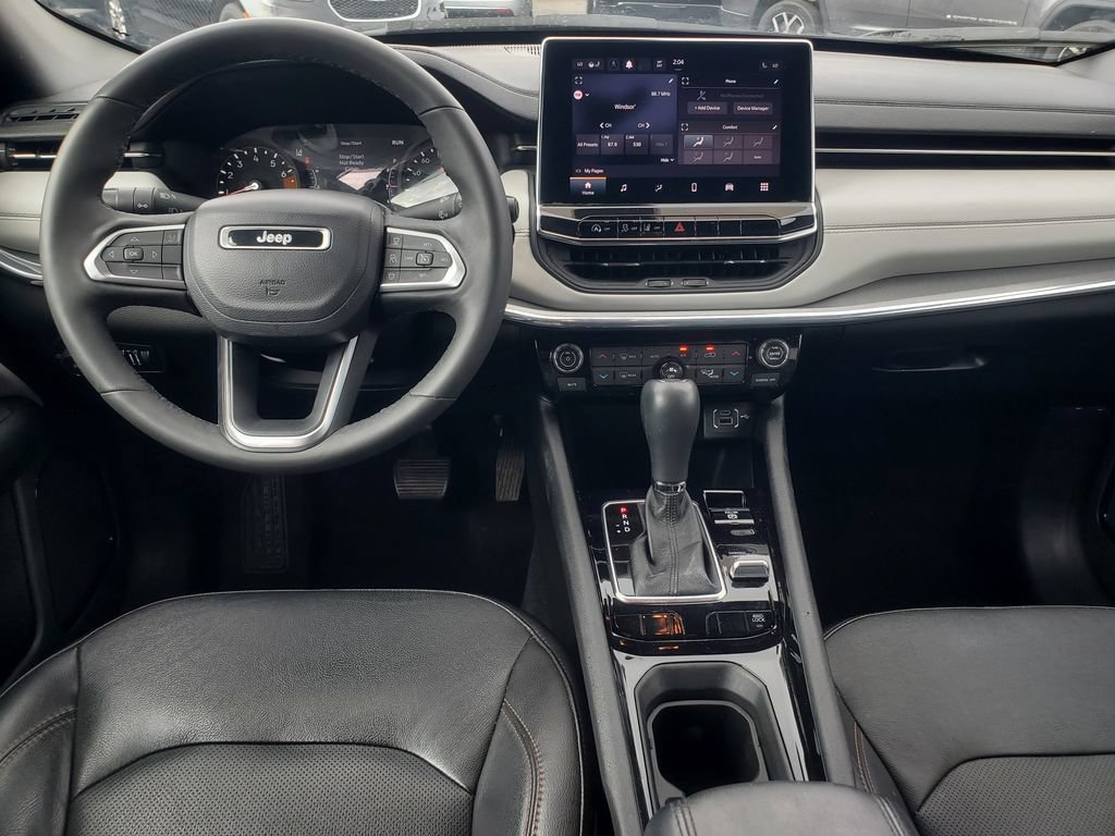 Used 2023 Jeep Compass Limited AWD/4WD image 20