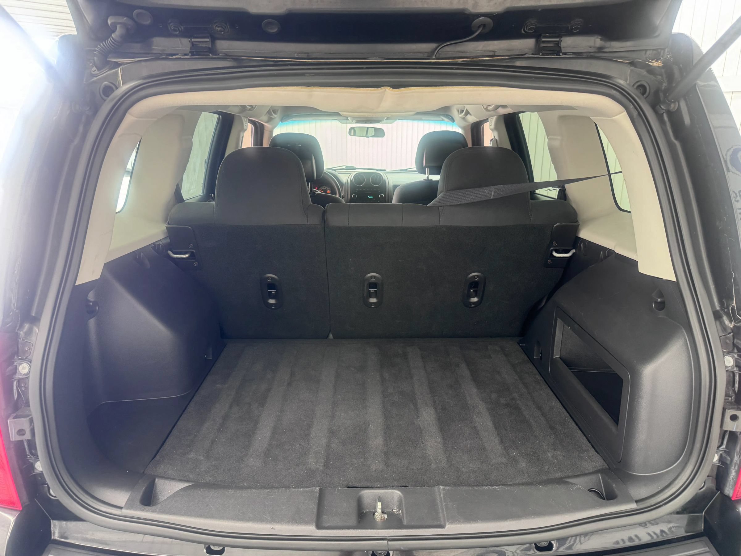Used 2014 Jeep Patriot Sport w/ Power Value Group FWD image 13