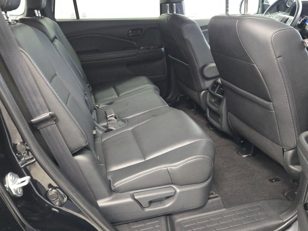 Used 2022 Honda Passport EX-L image 11