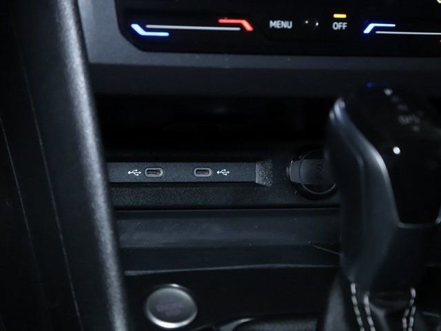 Used 2024 Volkswagen Tiguan SE R-Line image 28