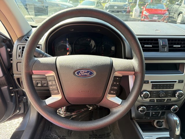 Used 2012 Ford Fusion SE FWD image 16