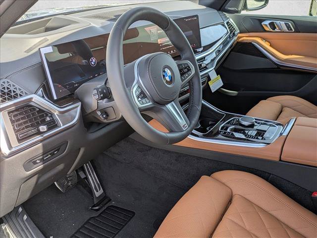Used 2026 BMW X5 xDrive40i w/ M Sport Package AWD/4WD image 3