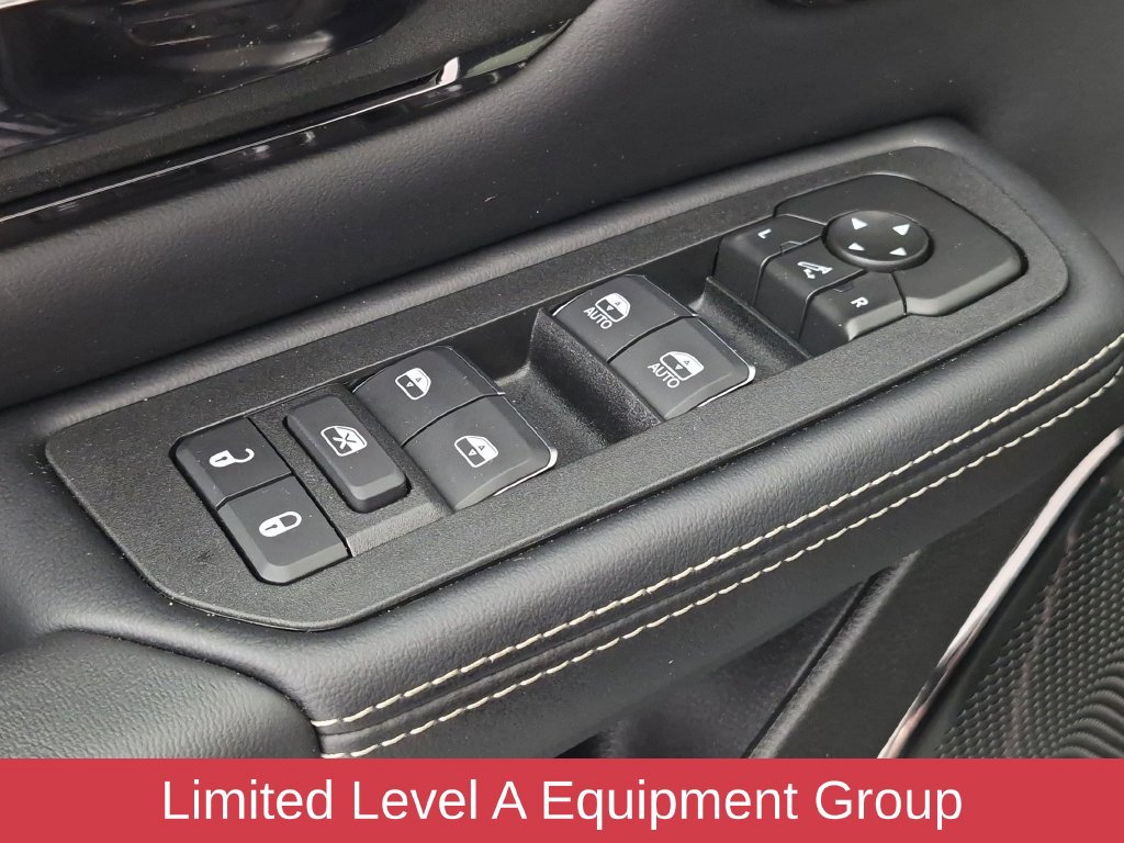 Used 2026 RAM 1500 Limited AWD/4WD image 14