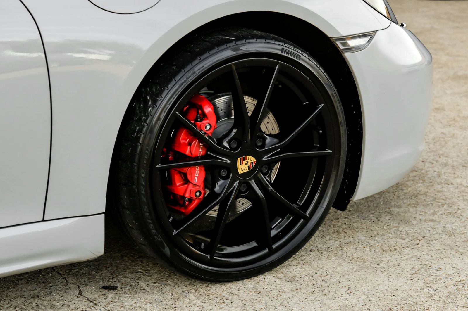 Used 2020 Porsche 718 Boxster S RWD image 47