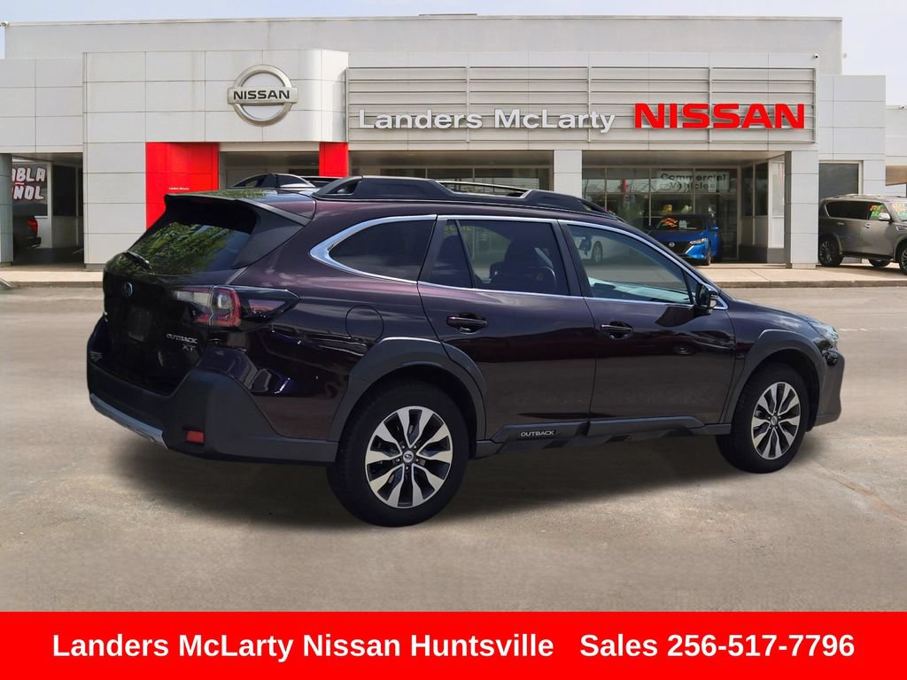 Used 2023 Subaru Outback Limited XT AWD/4WD image 3