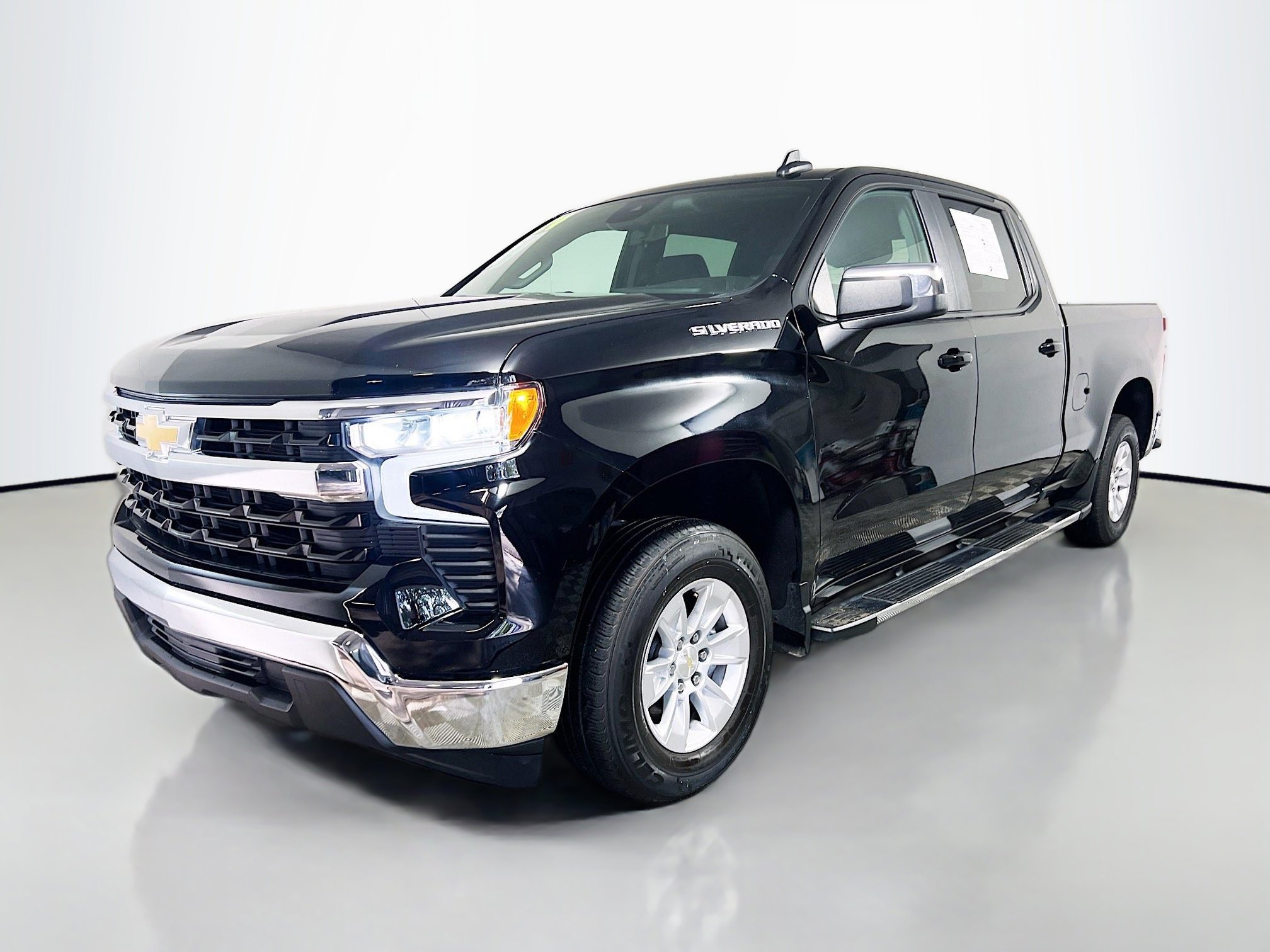 Used 2024 Chevrolet Silverado 1500 LT w/ Protection Package RWD image 10