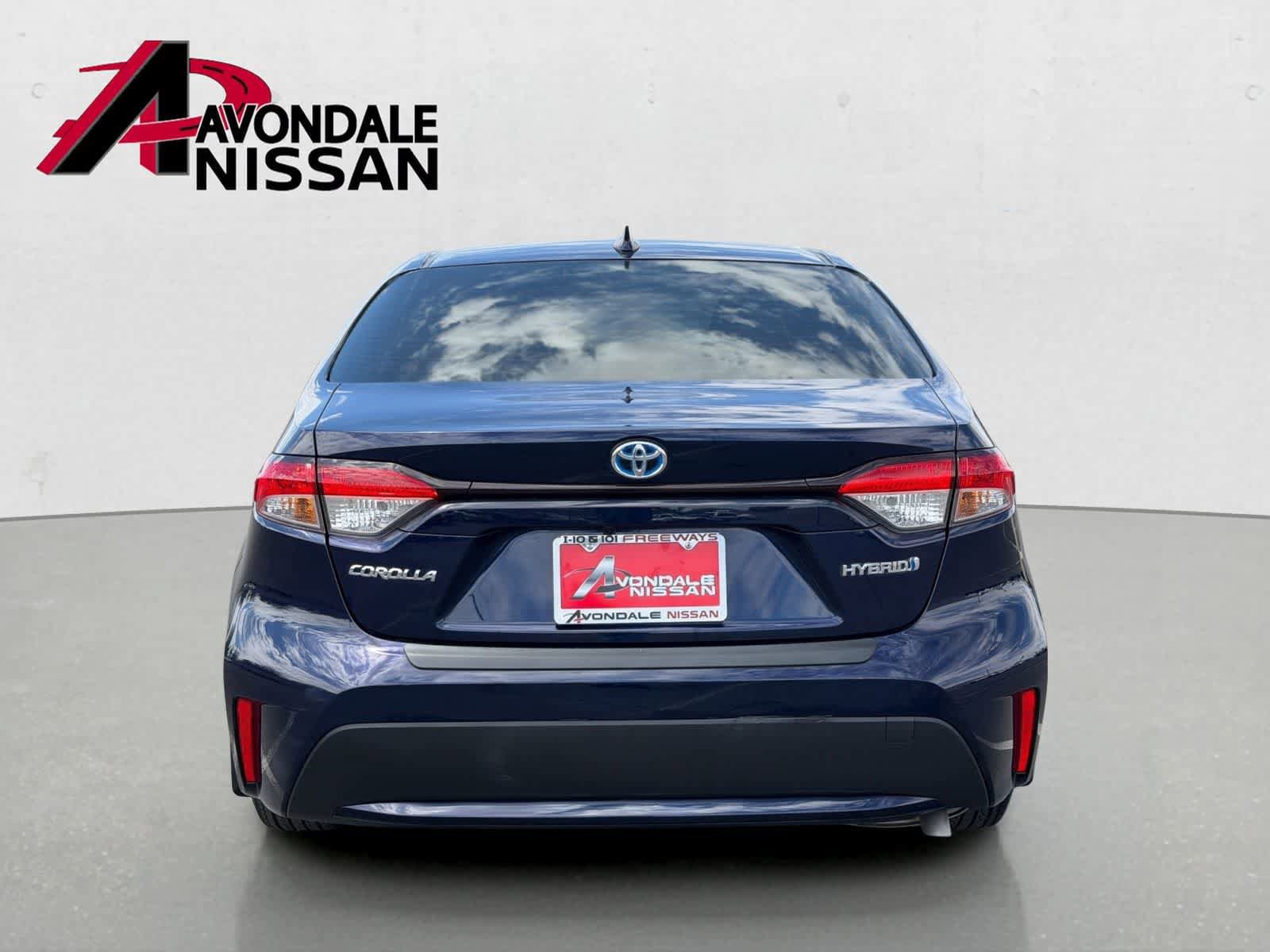 Used 2022 Toyota Corolla LE w/ Premium Interior Package image 6