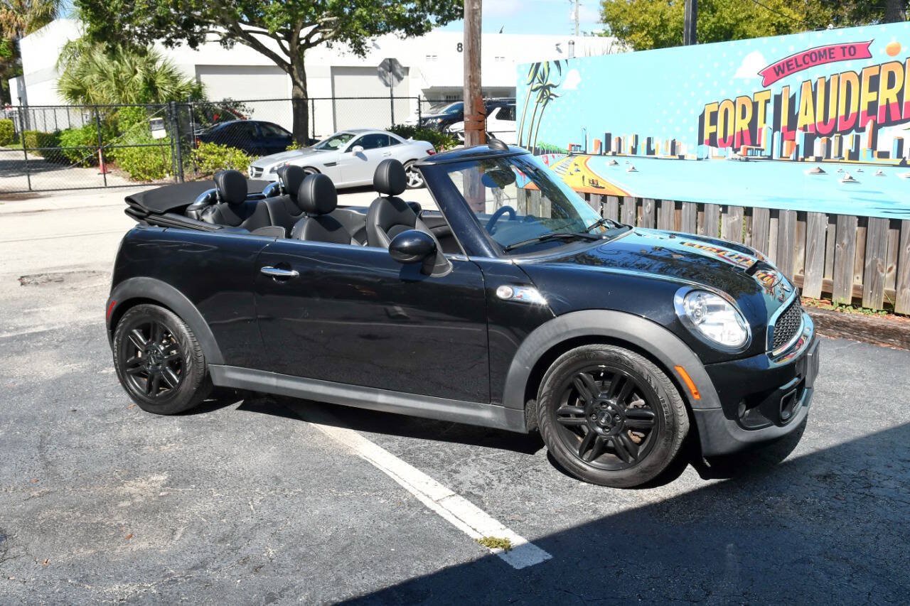 Used 2015 MINI Cooper S FWD image 32