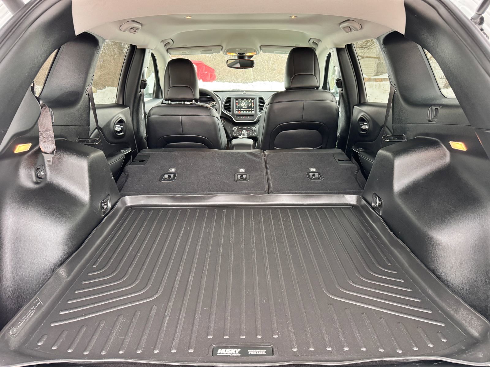 Used 2023 Jeep Cherokee Altitude Lux image 7