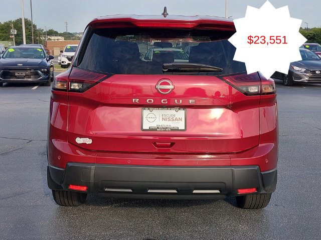 Used 2026 Nissan Rogue S FWD image 4