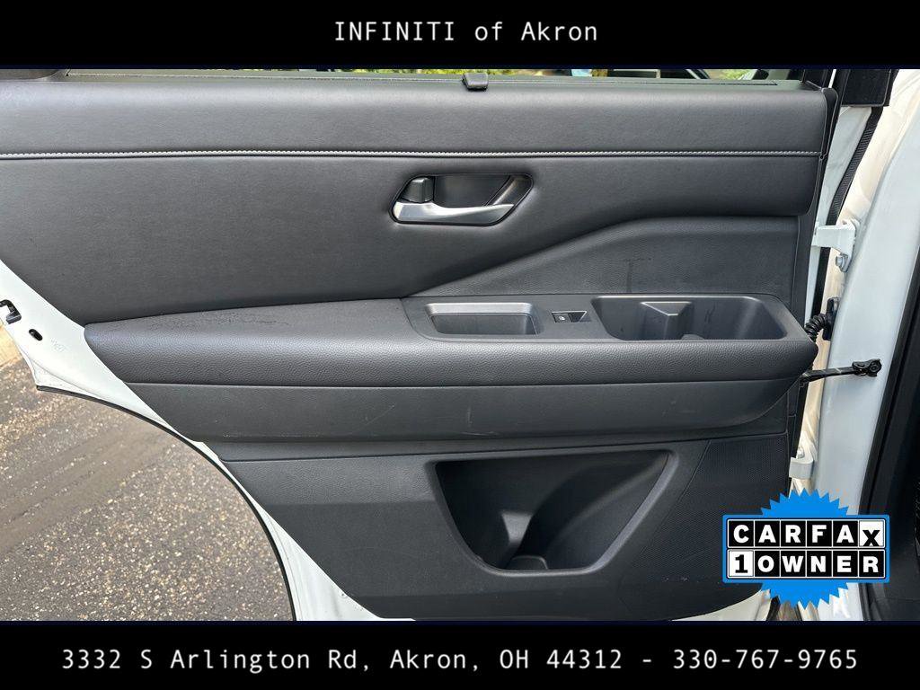 Used 2024 Nissan Pathfinder SL image 38