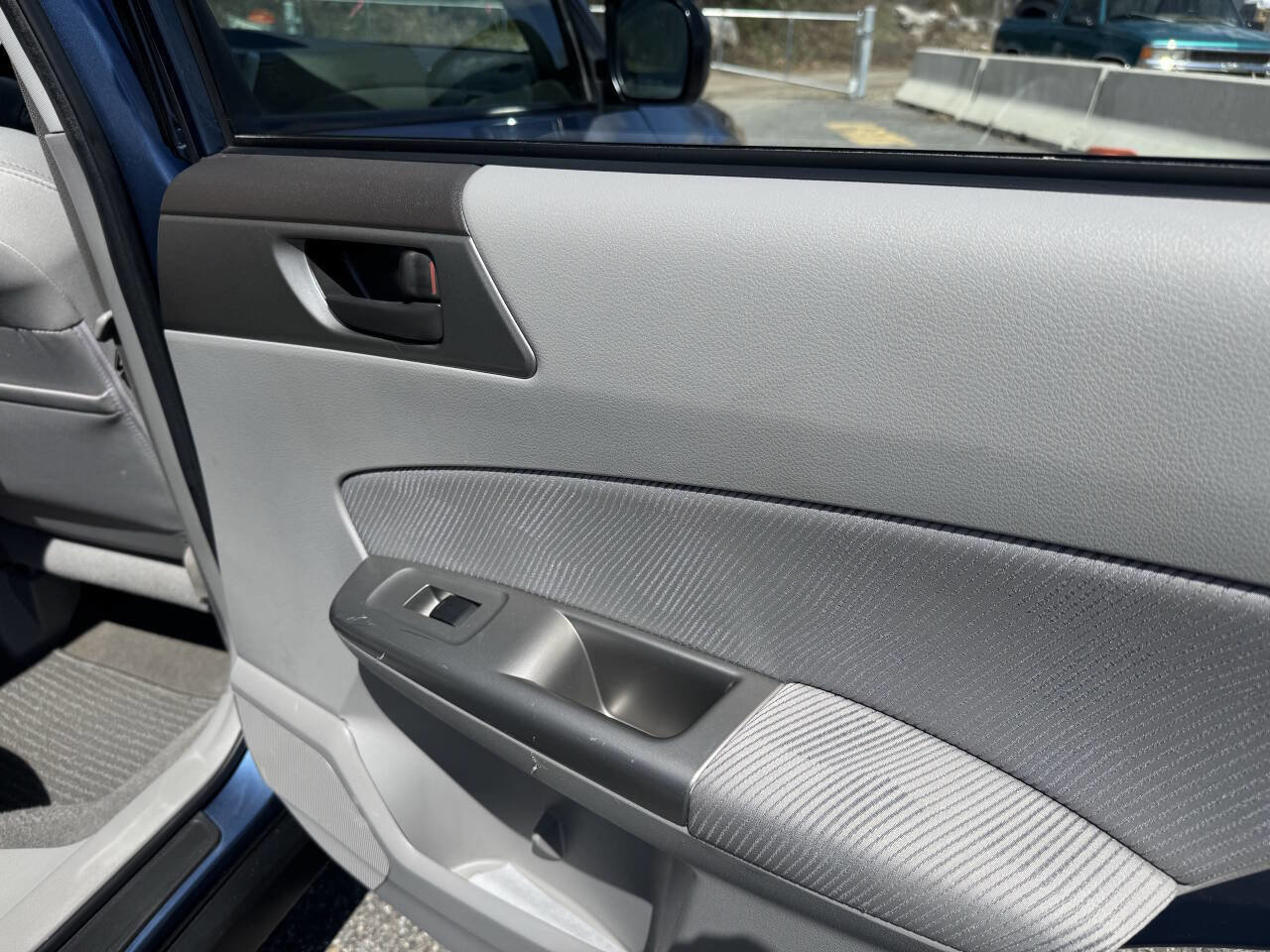 Used 2010 Subaru Forester 2.5X image 14