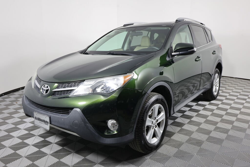 Used 2013 Toyota RAV4 XLE AWD/4WD image 5