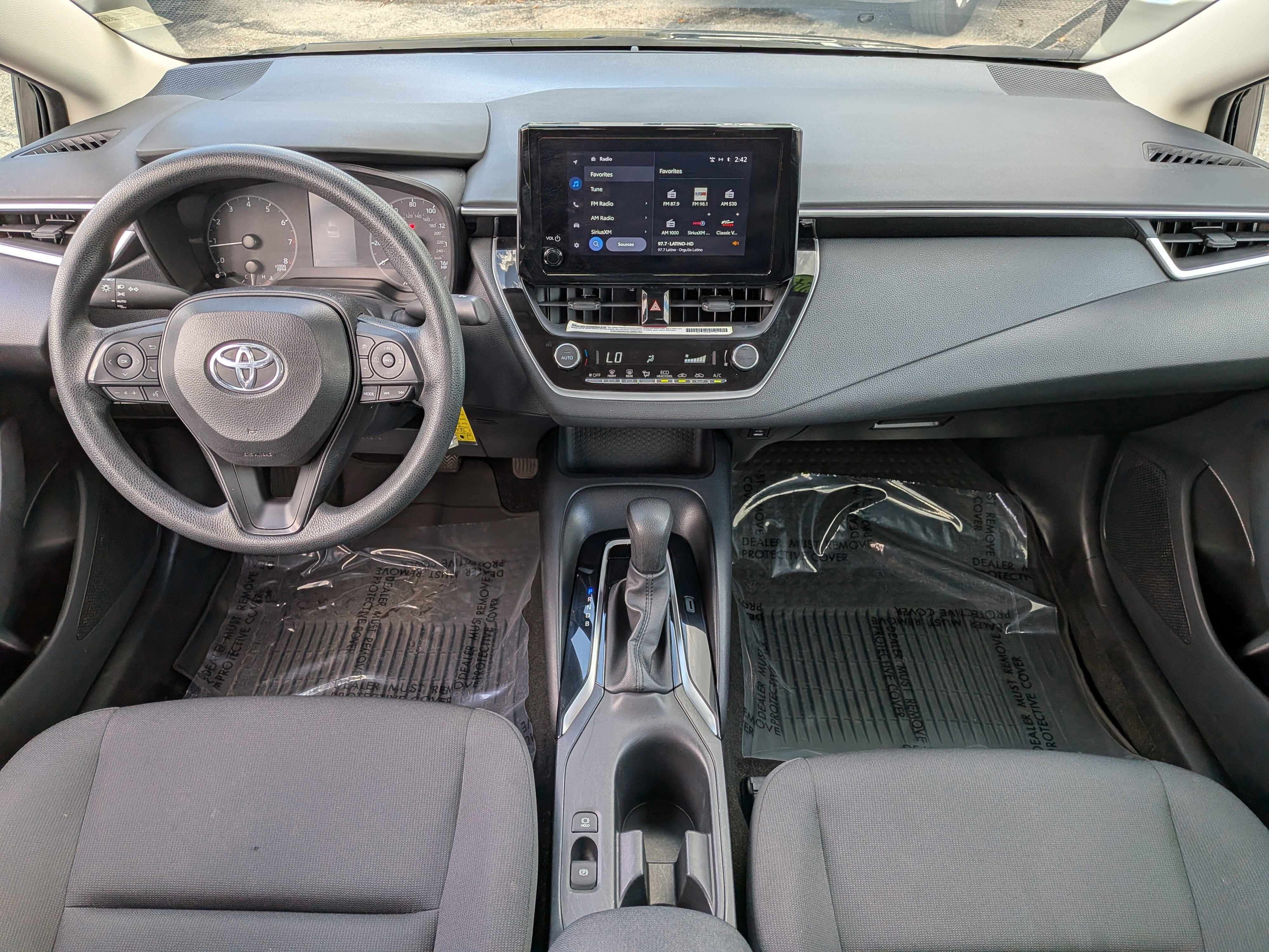 Used 2024 Toyota Corolla LE image 15
