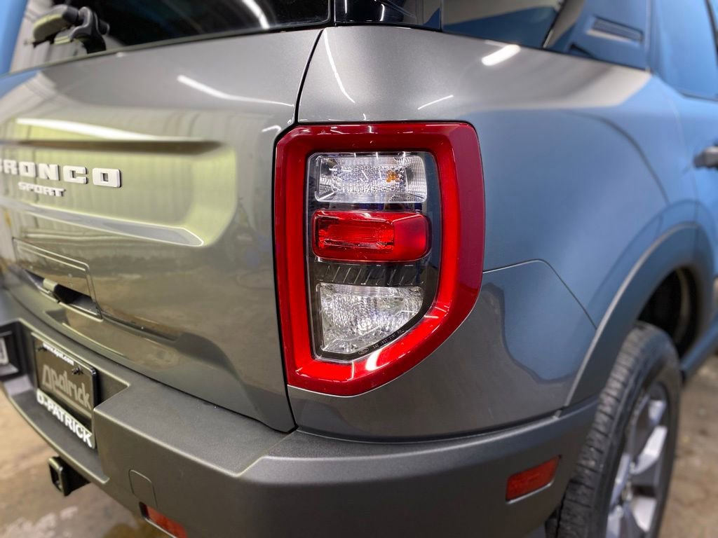 Used 2022 Ford Bronco Sport Badlands image 12