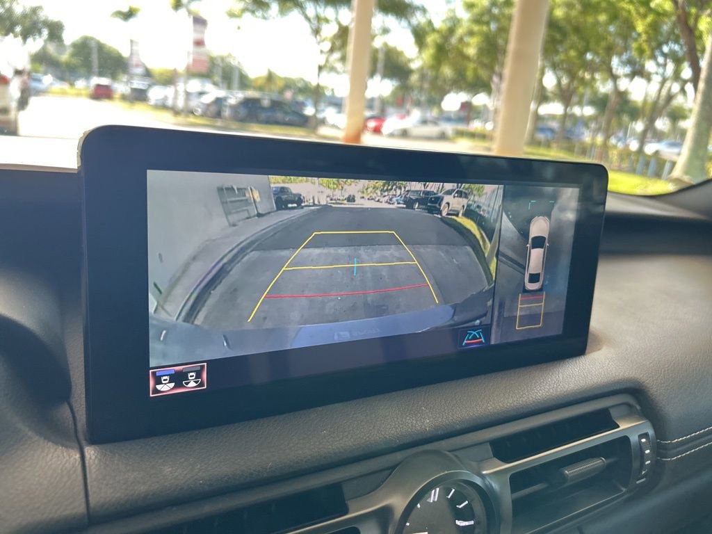 Used 2025 Lexus IS 350 F Sport w/ Navigation Package RWD image 9
