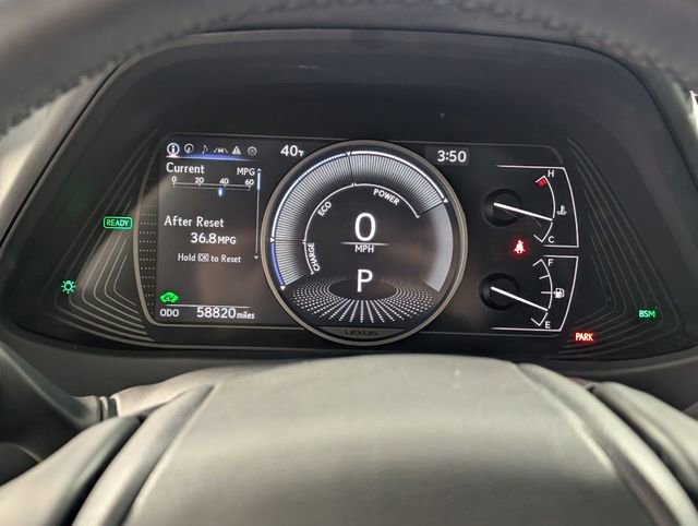 Used 2024 Lexus UX 250h FWD image 17