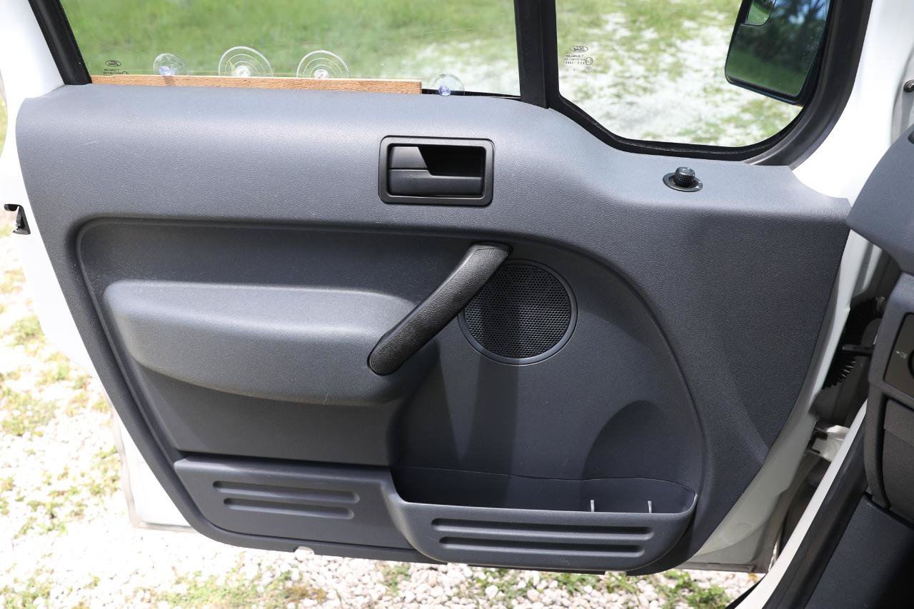 Used 2011 Ford Transit Connect XL FWD image 32