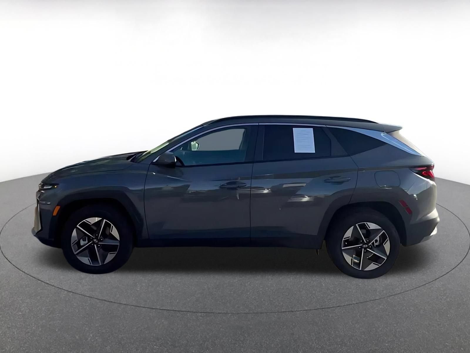 Used 2026 Hyundai Tucson SEL Plus AWD/4WD image 8