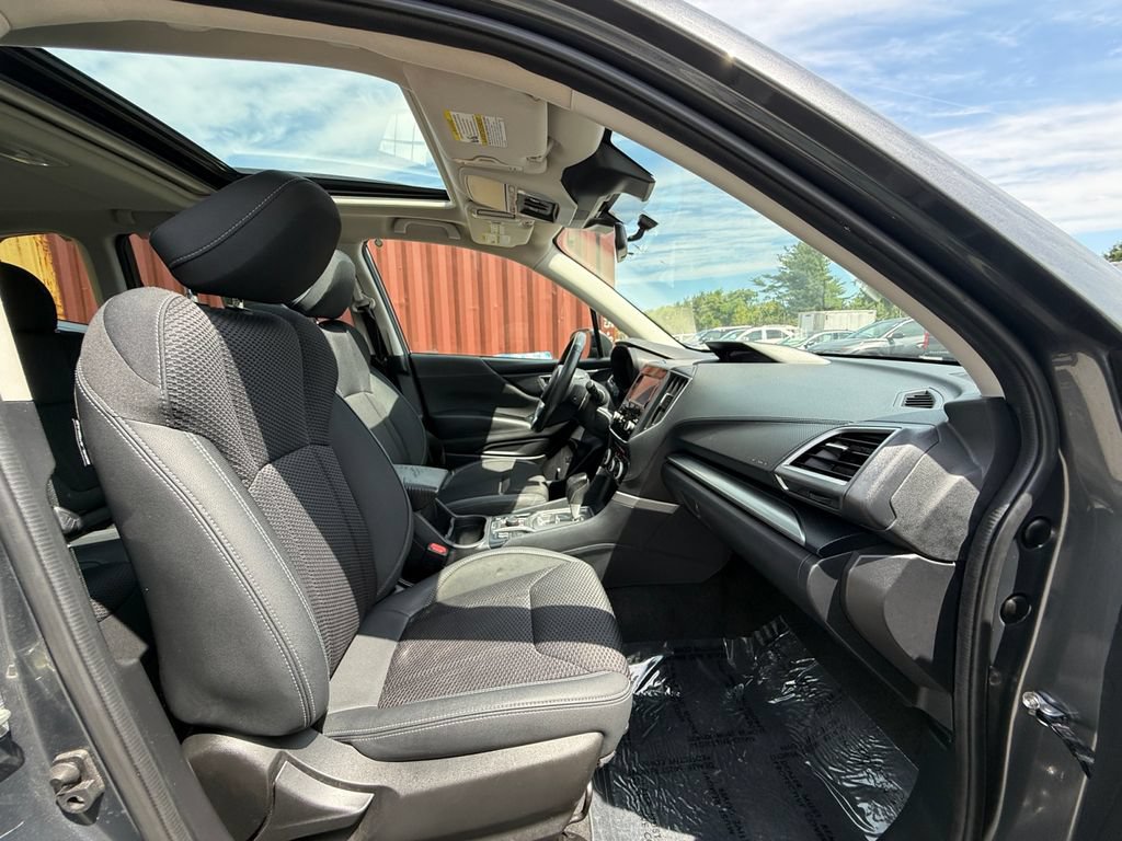 Used 2022 Subaru Forester Premium AWD/4WD image 26