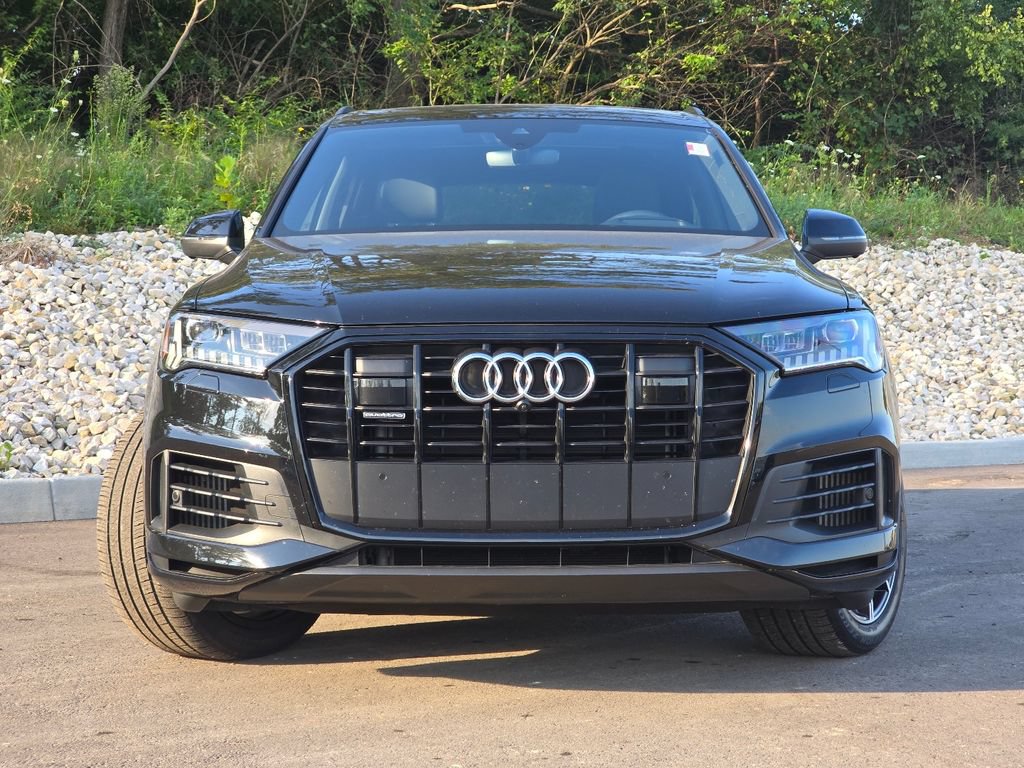 Certified 2023 Audi Q7 3.0T Prestige AWD/4WD image 9