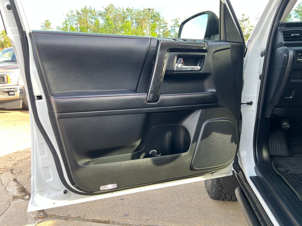 Used 2024 Toyota 4Runner TRD Off-Road Premium w/ Moonroof Package AWD/4WD image 11