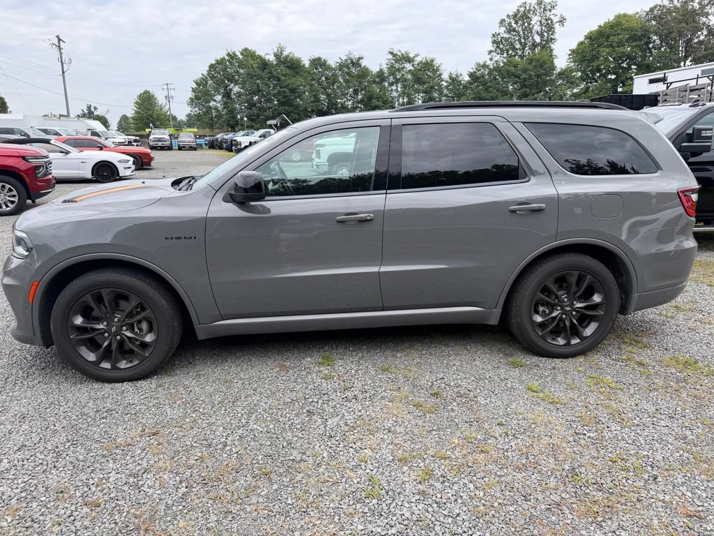 Used 2023 Dodge Durango R/T w/ Hemi Orange Plus Package AWD/4WD image 4