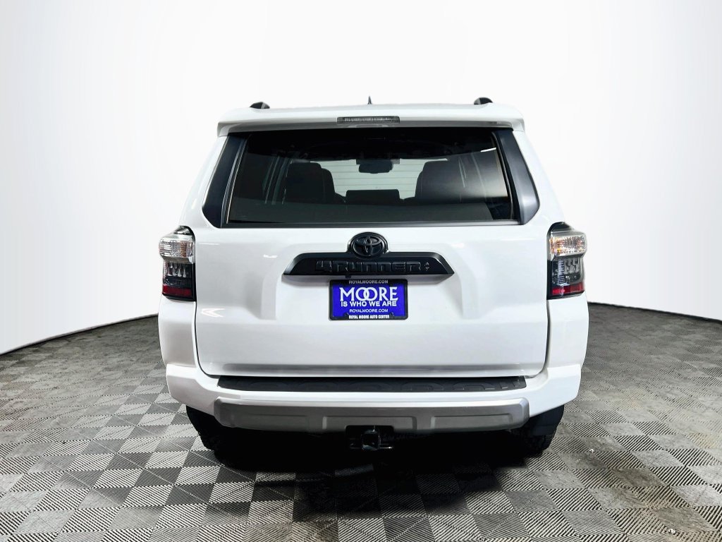 Certified 2023 Toyota 4Runner TRD Off-Road Premium AWD/4WD image 6