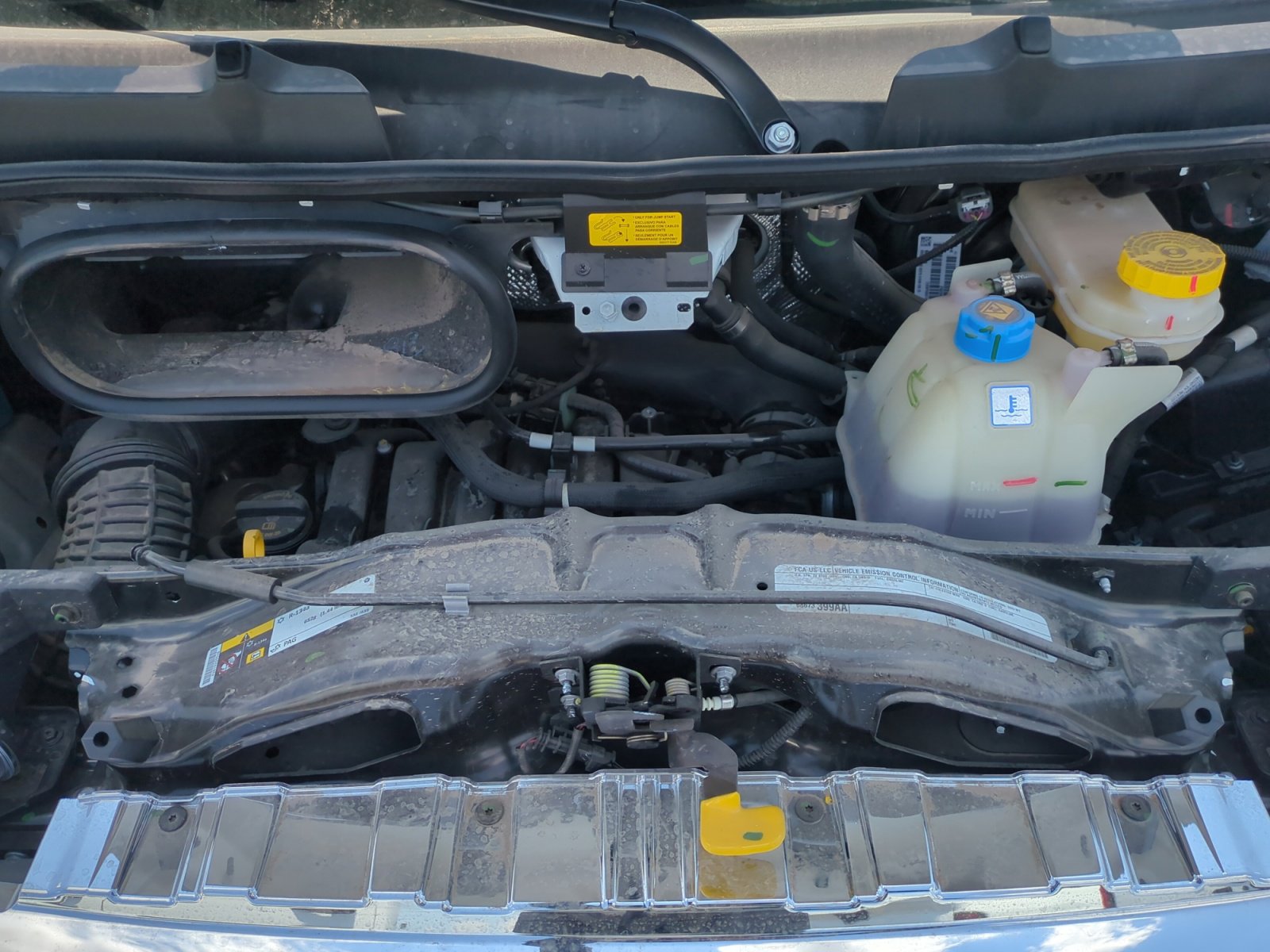 New 2025 RAM ProMaster 2500 w/ Quick Order Package 22G SLT image 21