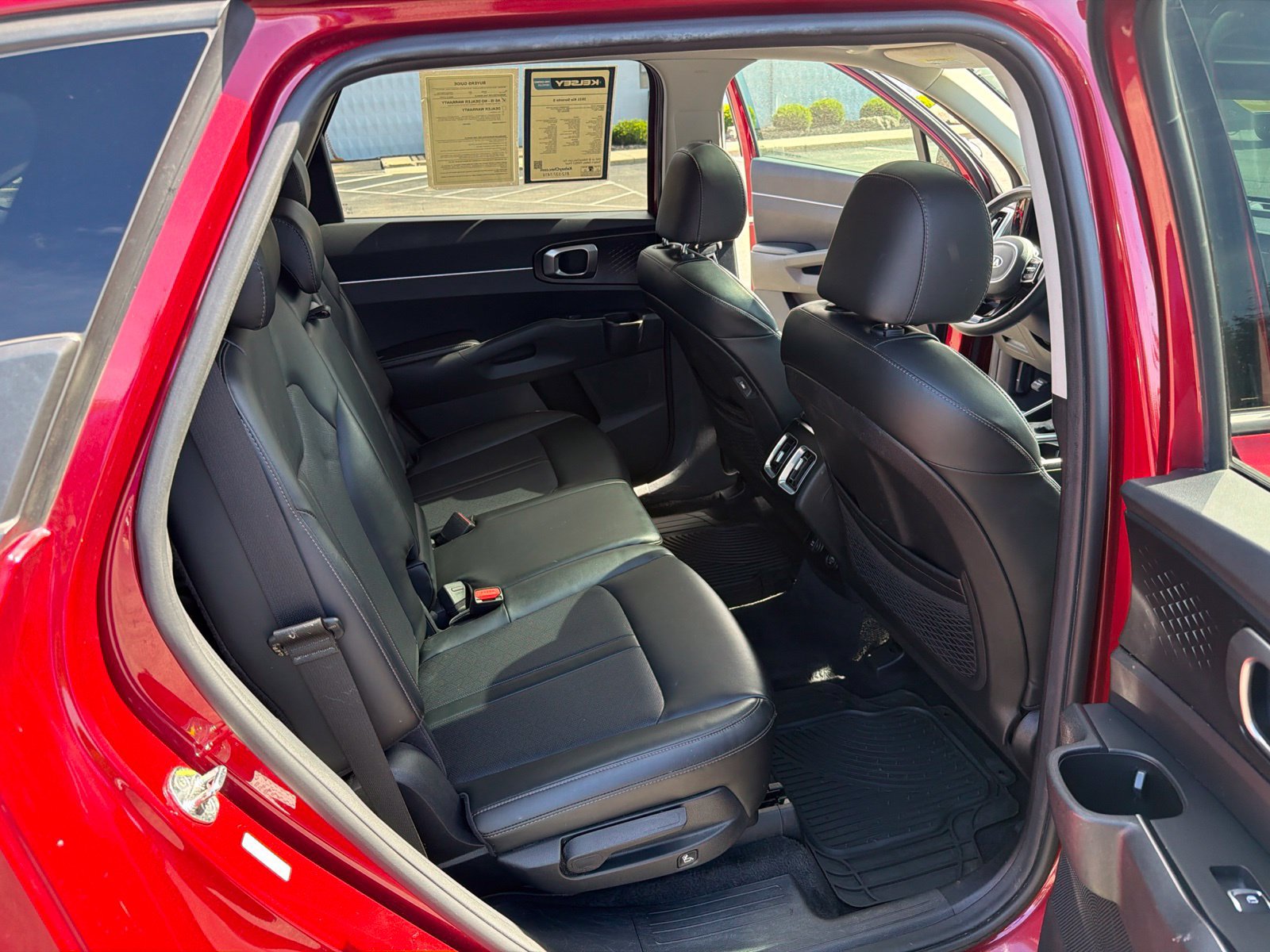 Used 2021 Kia Sorento S w/ Panoramic Sunroof Package AWD/4WD image 31