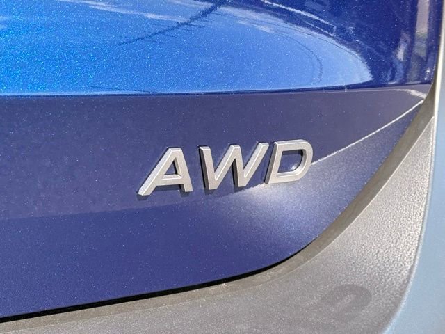Certified 2025 Nissan Kicks SV AWD/4WD image 16